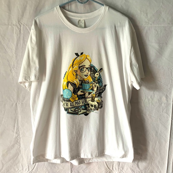 Steam Punk - Alice in Wonderland - - Unisex T-Shirt - “We’re All Mad Here” NWOT - Picture 1 of 8